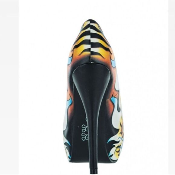 NIB Iron Fist Ruthless Platform Heel - Picture 5 of 6